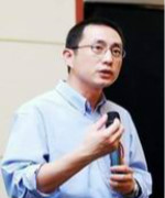王新宇